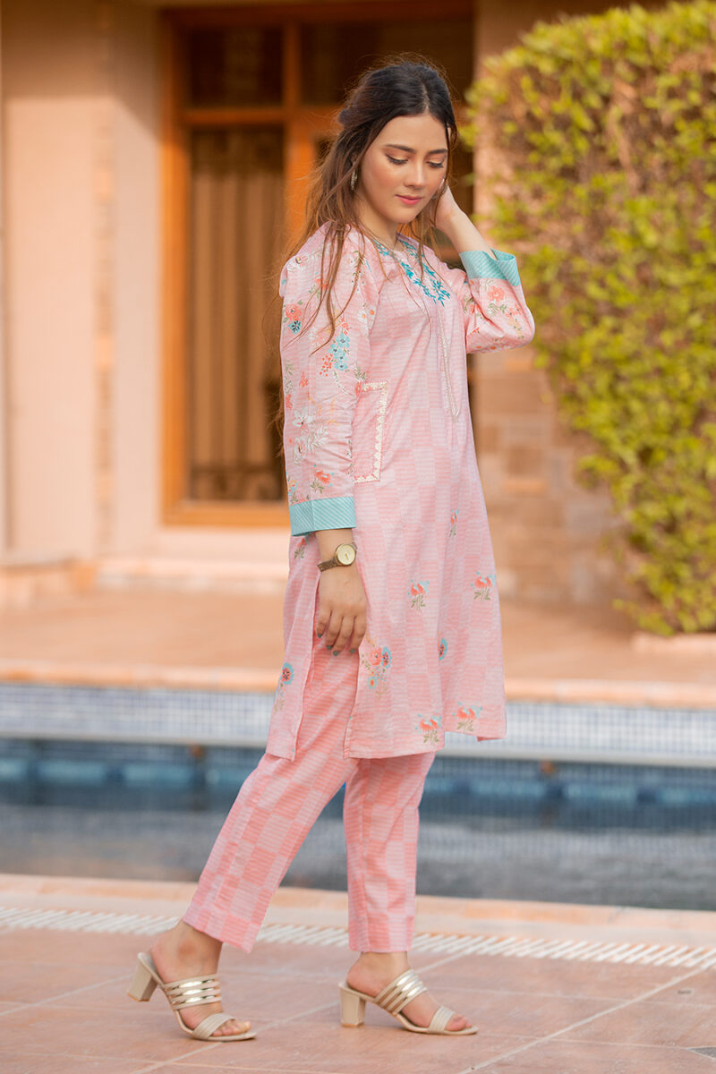 Lalaje-Embroidered-Kids-collection
